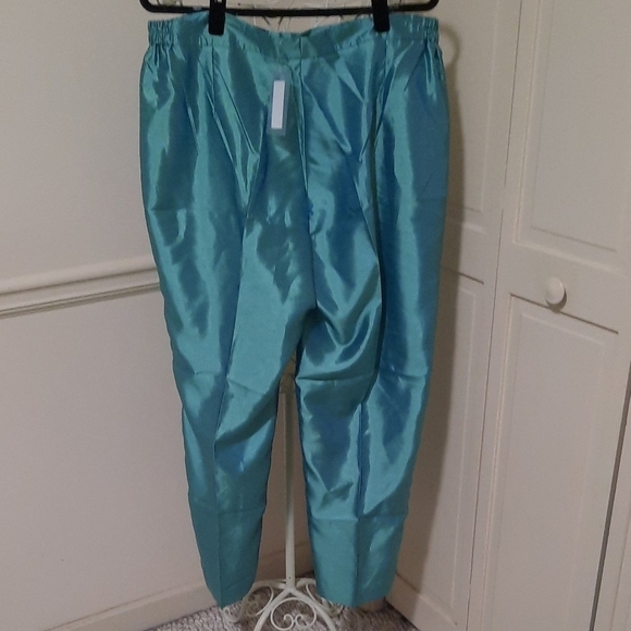 Blue High-Waisted Wide-Leg Pants - Picture 3 of 5